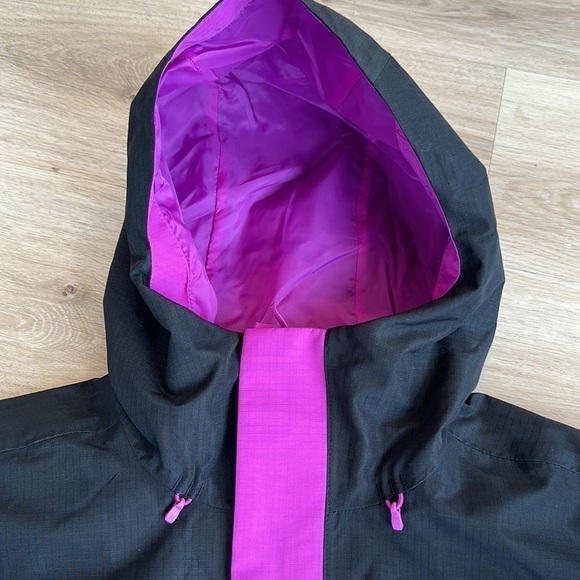 The north face packable jacket stowaway men’s small and medium black and purple - Picture 8 of 11